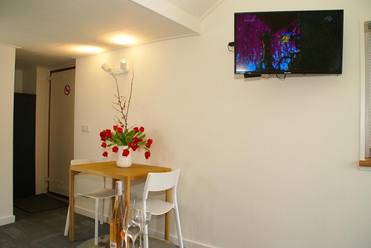 Self-Catering Studio Thorbecke 扎尔特博默尔 外观 照片